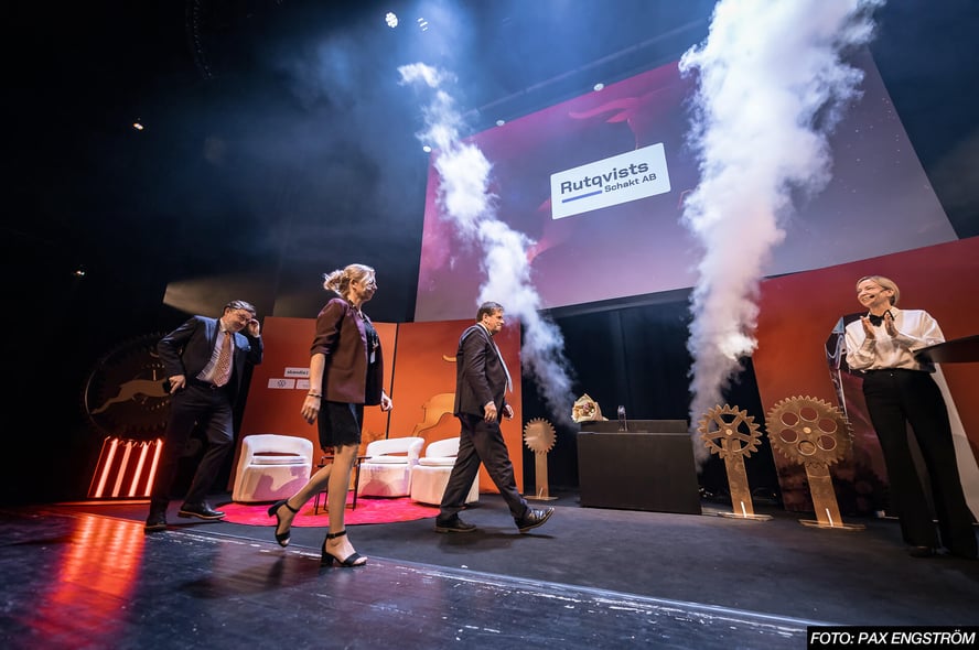 Vinnarna får gå upp på scenen på Gasellfesten