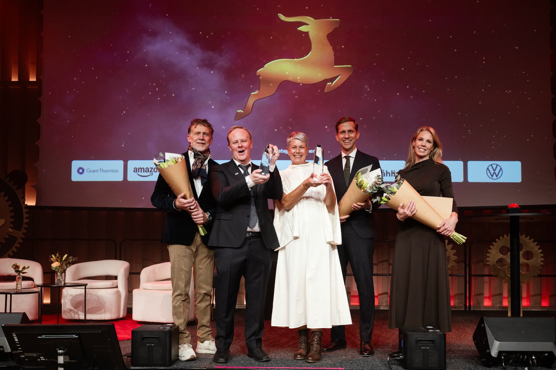 <span id="hs_cos_wrapper_name" class="hs_cos_wrapper hs_cos_wrapper_meta_field hs_cos_wrapper_type_text" style="" data-hs-cos-general-type="meta_field" data-hs-cos-type="text" >Serafim Finans hyllar Gasellvinnare och delar råd om finansiering för fortsatt tillväxt</span>